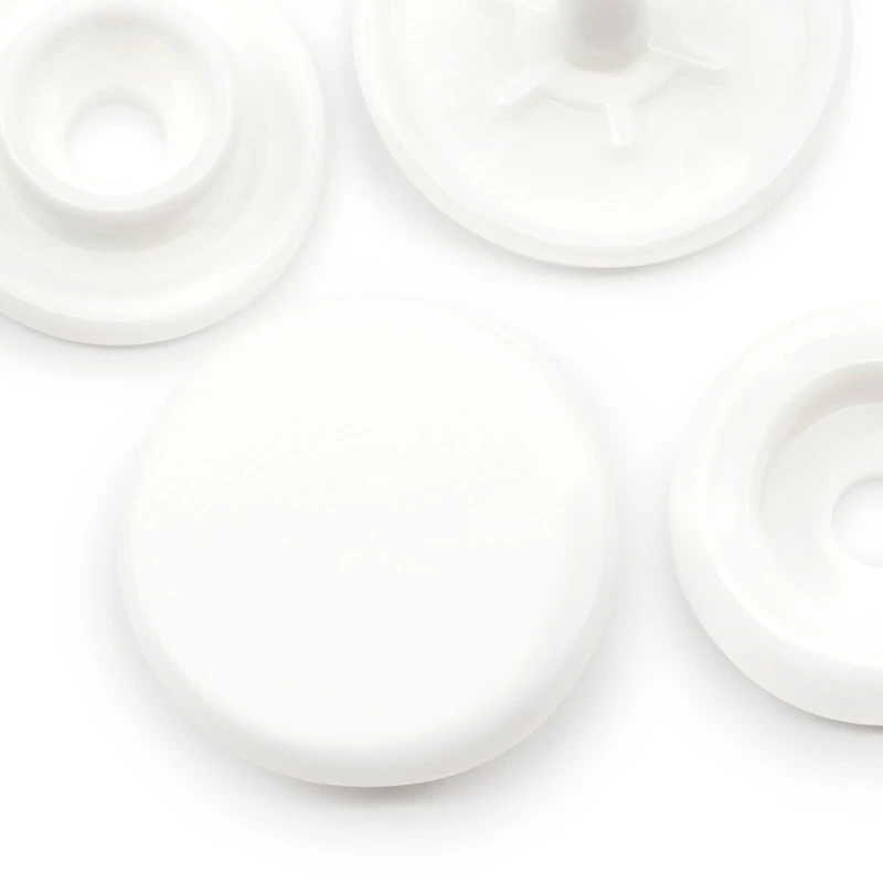 Dritz® White Plastic Snaps