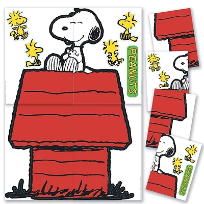 Giant Snoopy® & Dog House Bulletin Board Set