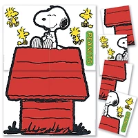 Giant Snoopy® & Dog House Bulletin Board Set