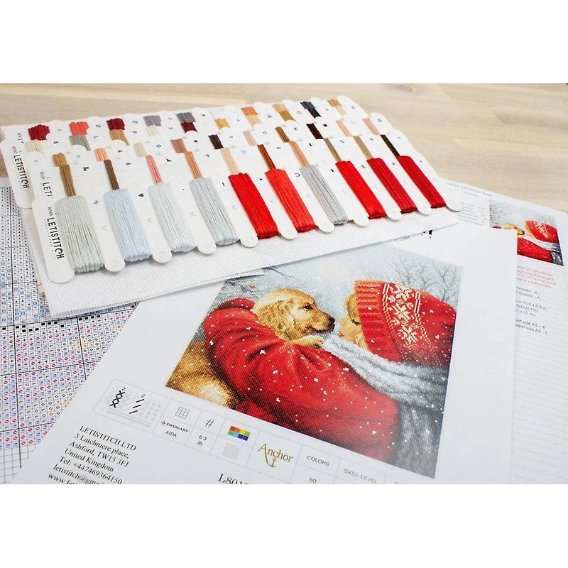 Letistitch Christmas Hugs Counted Cross Stitch Kit