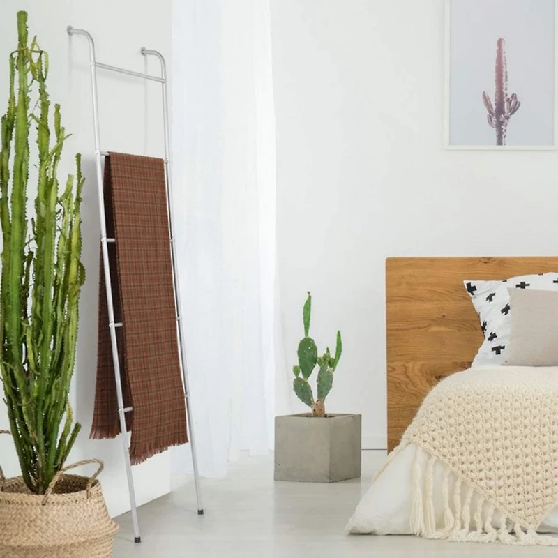 NEX™ Silver Blanket Ladder Set