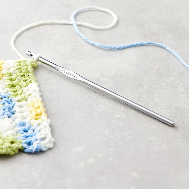 Susan Bates® Silvalume® Aluminium Crochet Hook