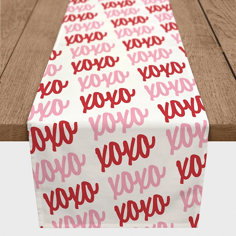 72" XOXO Pattern Poly Twill Table Runner