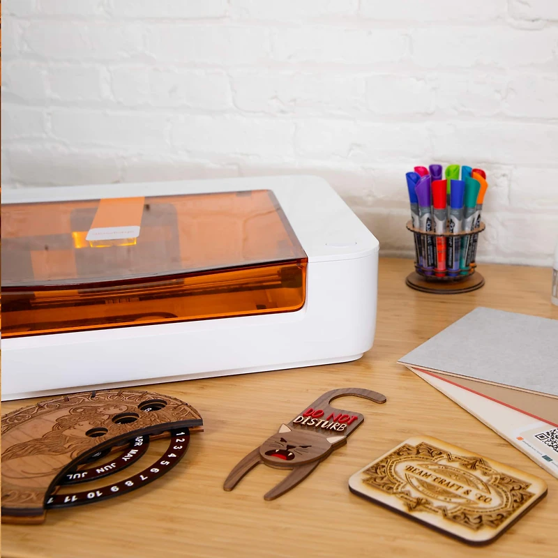 Glowforge® Proofgrade® 8" x 12" Light Plywood Sheet