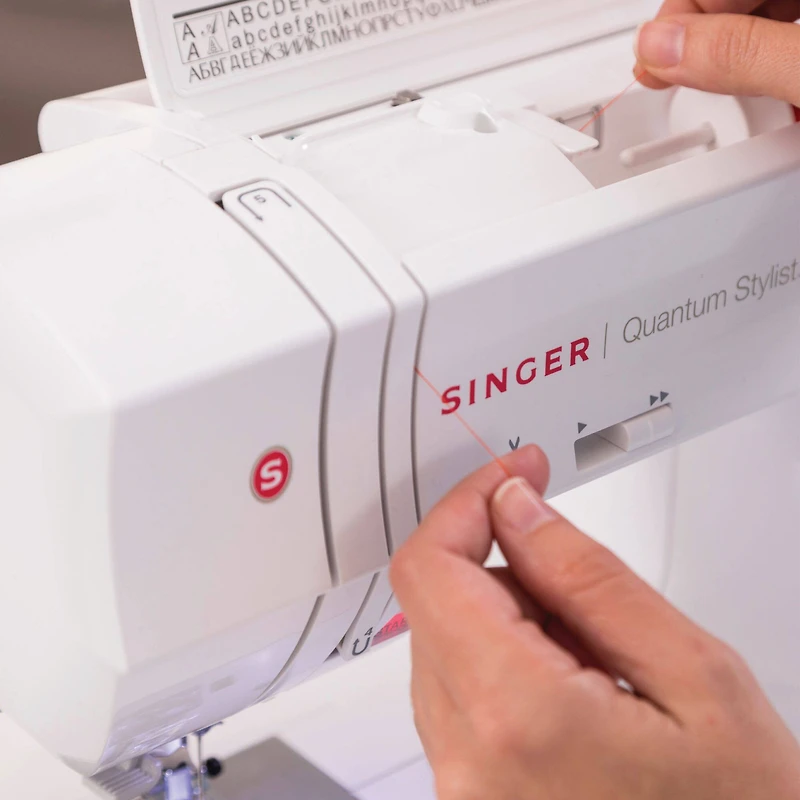 SINGER® 9960 Quantum Stylist™ Computerized Sewing Machine