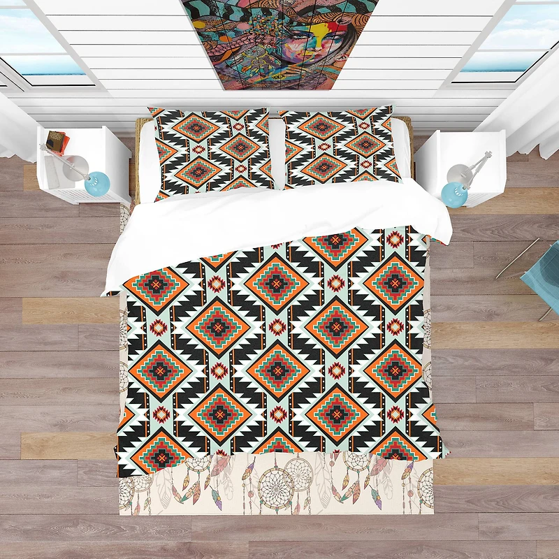 Designart 'First Nations Pattern' Southwestern Bedding Set