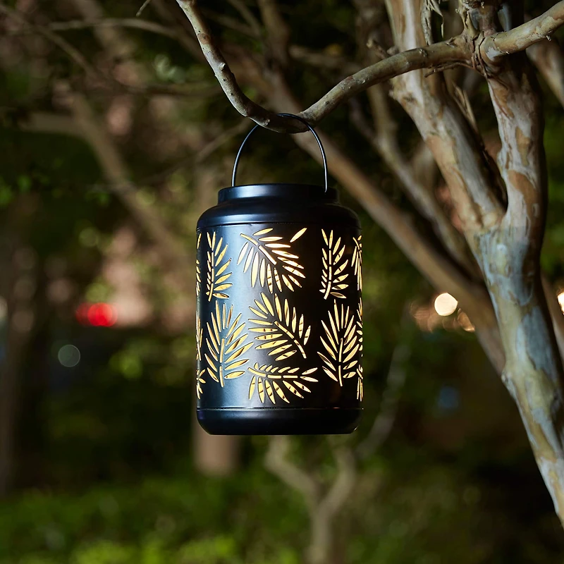 Glitzhome® 8.5" Leaf Cutout Solar Powered Hanging Lantern