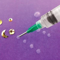 The Beadsmith® Crystal FX™ Thick Viscosity Glue Syringes & Tips