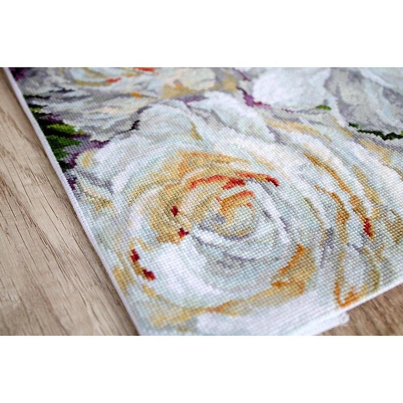 Letistitch White Roses Counted Cross Stitch Kit