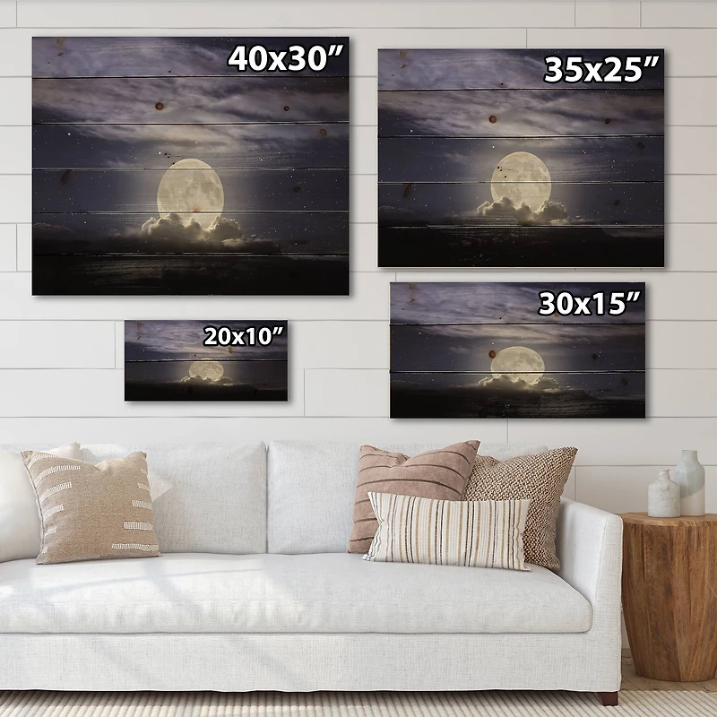Designart - Full Moon Rising In A Cloudy Night - Nautical & Coastal Print on Natural Pine Wood