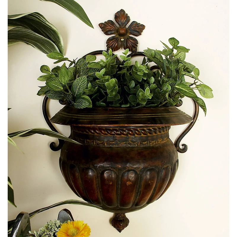 18" Dark Brown Iron Traditional Planter