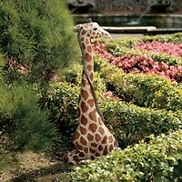Design Toscano® 43.5" Gigi the Garden Giraffe Statue