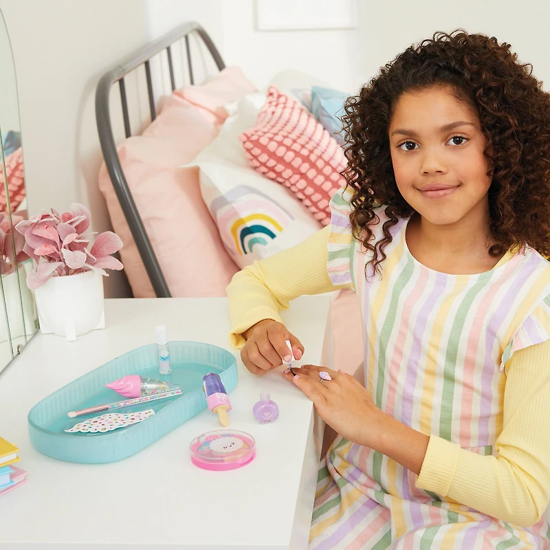 Make It Real™ Candy Shop Cosmetic Set