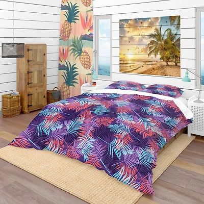 Designart 'Tropical Palm Leaves Pattern' Tropical Bedding Set