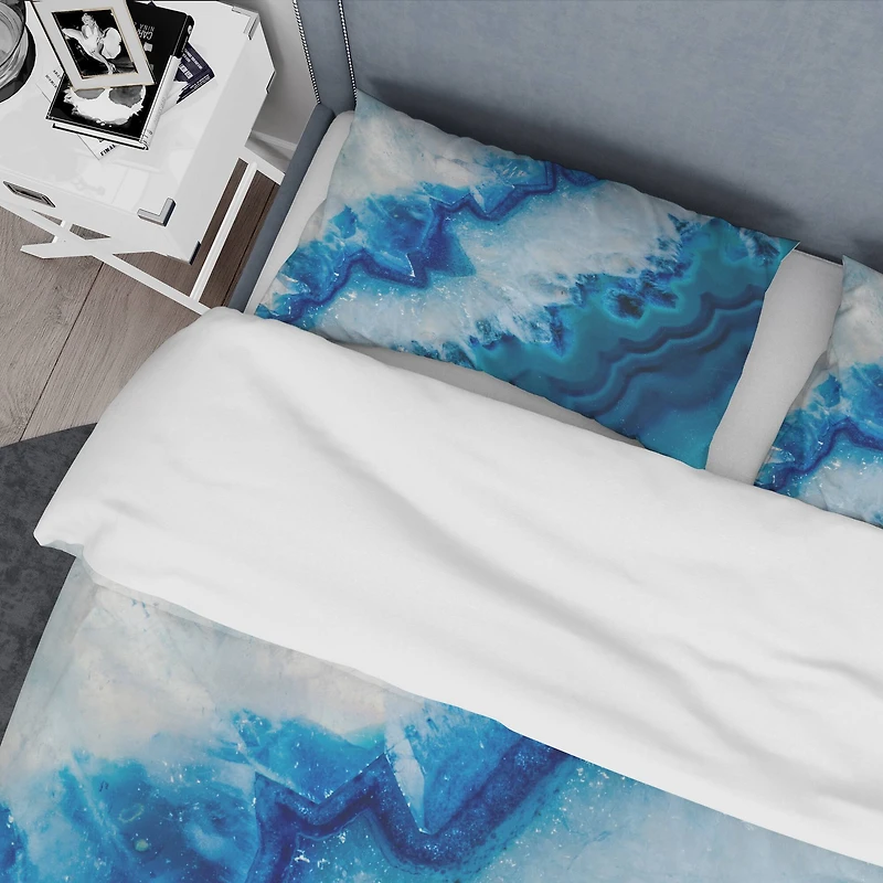 Designart 'Geode Slice Macro' Abstract Bedding Set