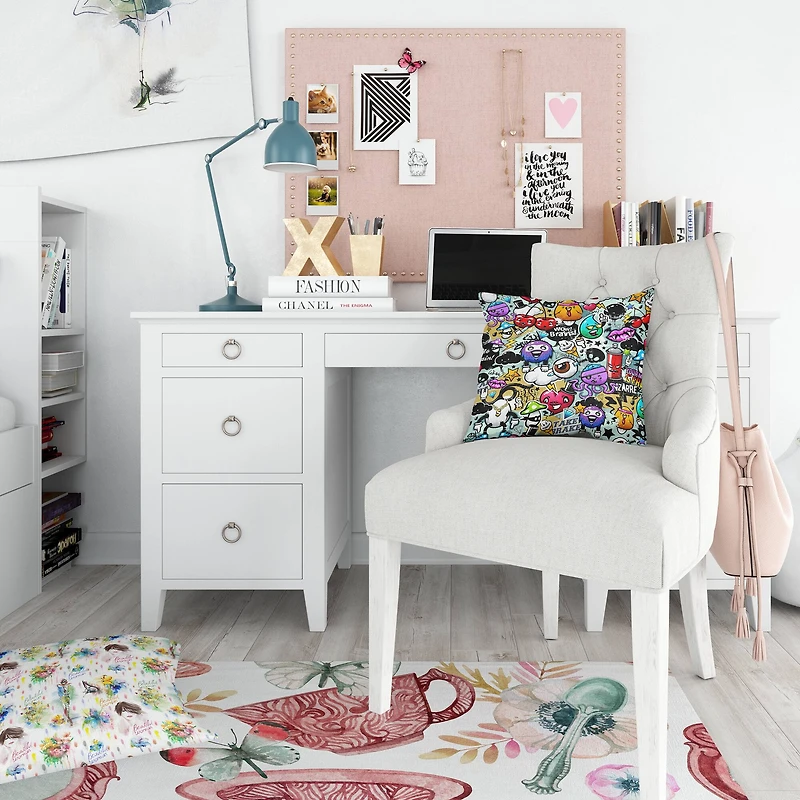 Designart 'Graffiti Texture' Modern Teen Bedding Set