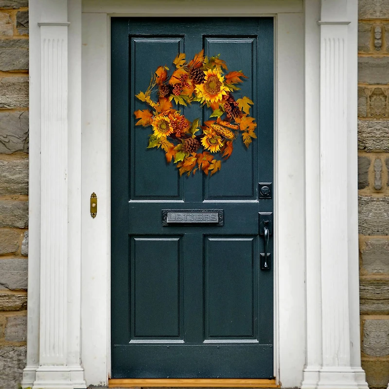 24" Maple Leaf and Sunflower Autumn Wreath