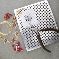 The Beadsmith® Wig Jig® Wig-a-ma-jig™