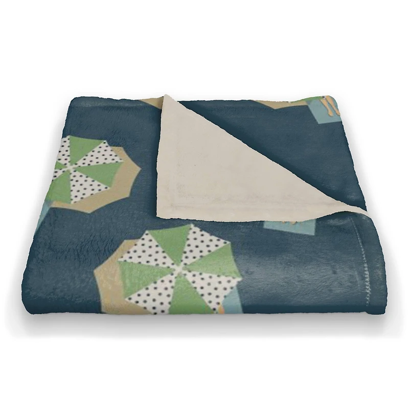 Umbrella Pattern Coral Fleece Blanket