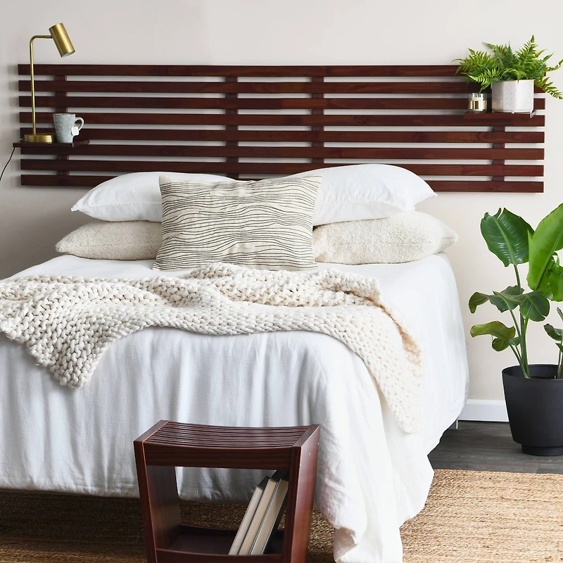 Hello Honey® 18" Modern Slatted Solid Wood Stool With Storage Shelf