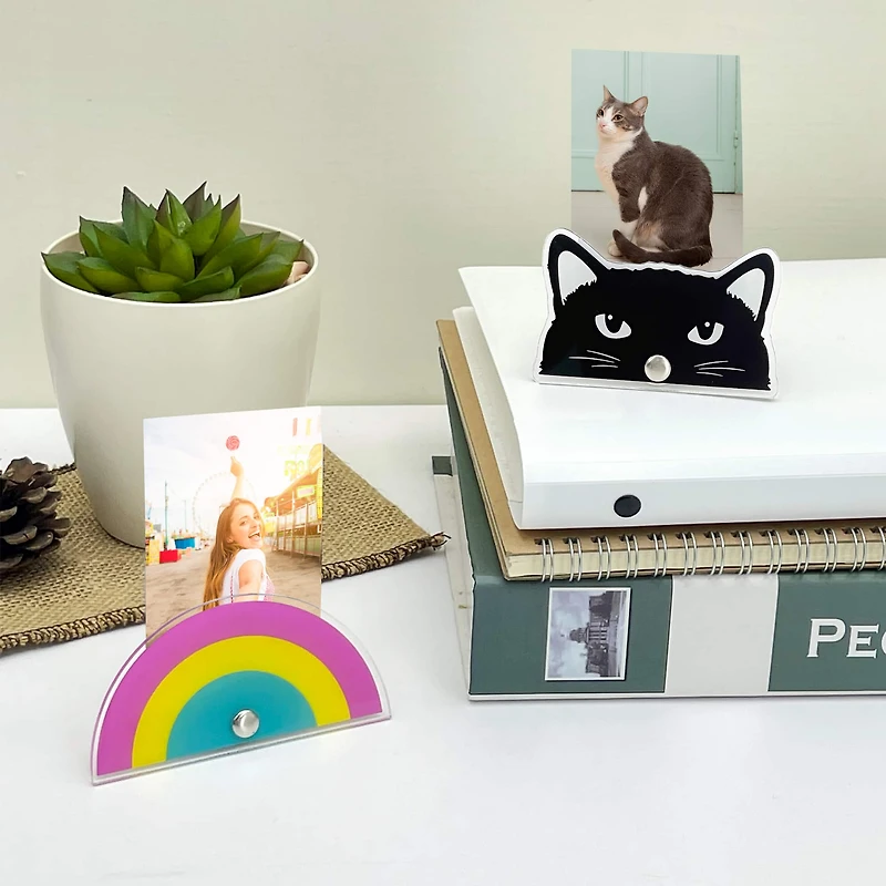 Black Cat Mini Clip Frame by Studio Décor®