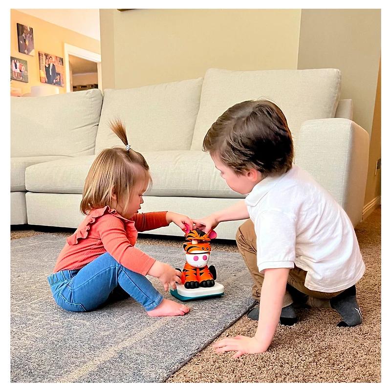 Stack-a-Roos Pals™ Baby Tiger Stacking Animal Tower