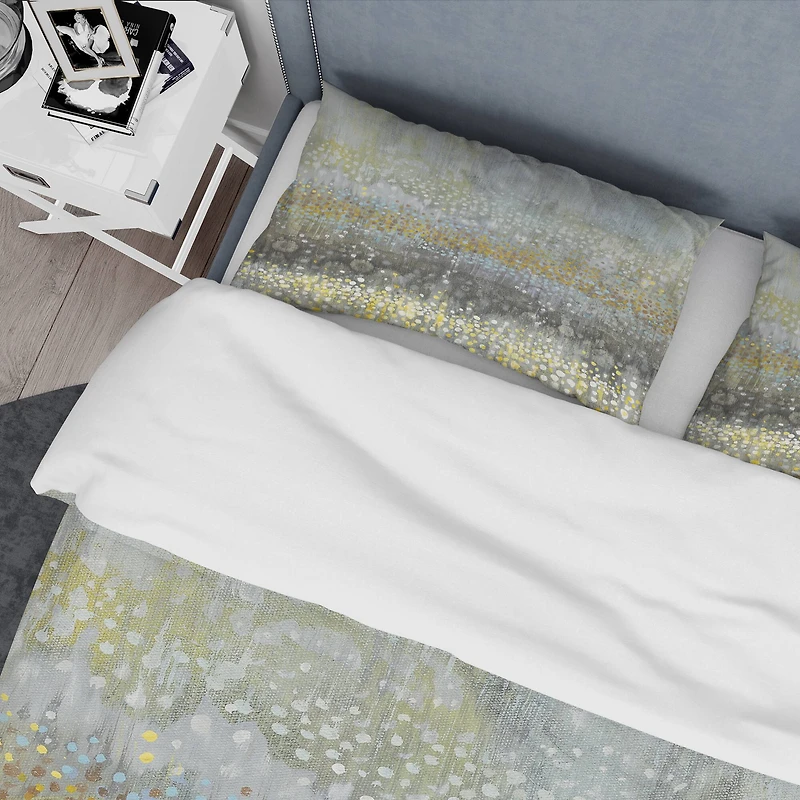 Designart 'Glam Rain Abstract III' Glam Bedding Set