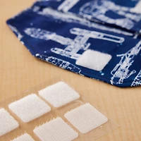 Hook & Loop Squares by Loops & Threads