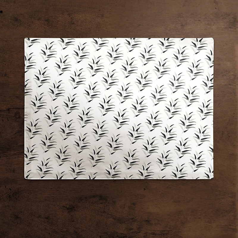 Dark Leaf Pattern 18" x 14" Cotton Twill Placemat