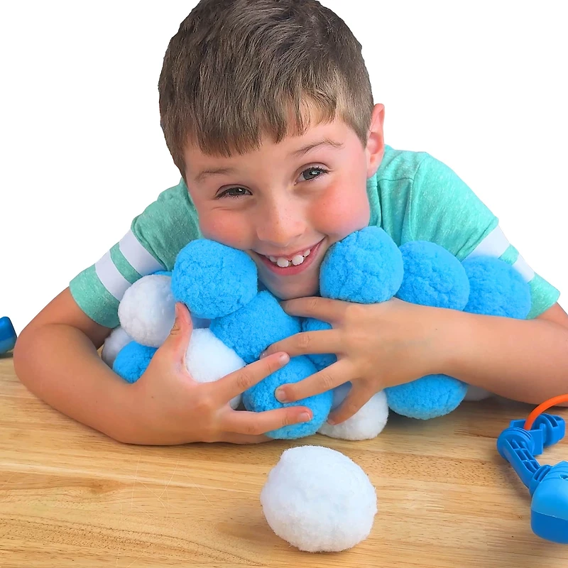 ArtSkills® Snowball Battle Indoor Snowball Fight Set