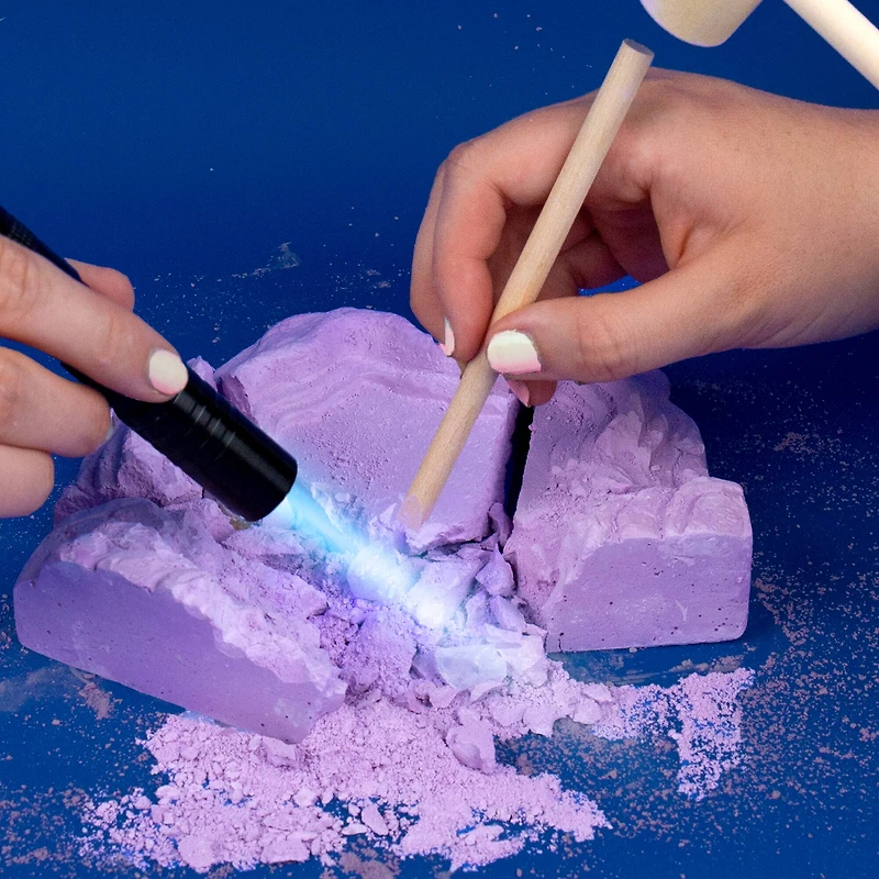 BBC Earth Glowing Cave Mineral Dig