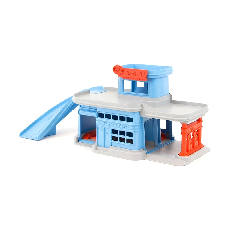 Parking Garage with 3 Vehicles