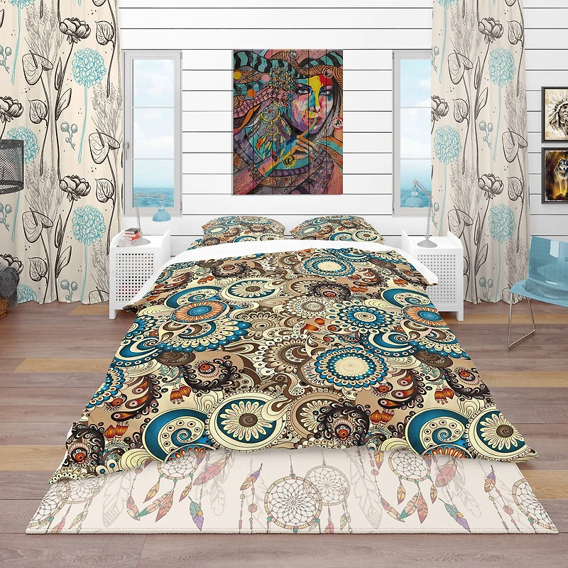 Designart 'Floral Pattern with Doodles & Cucumbers' Bohemian & Eclectic Bedding Set