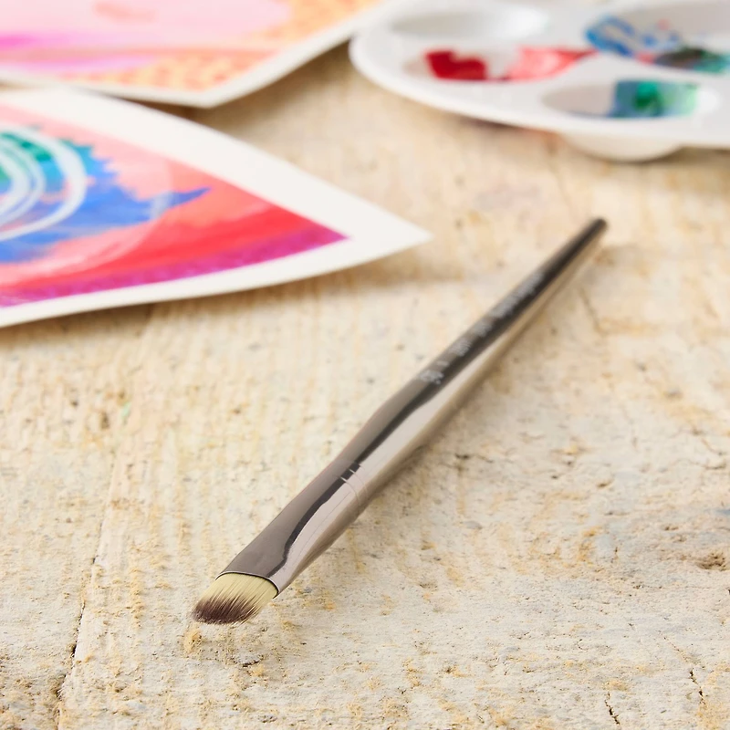 Zen™ Series 93 Short Handle Filbert Brush