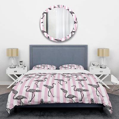 Designart 'Flamingo on Pink' Mid-Century Duvet Cover Set