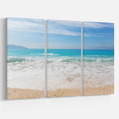 Designart - White Waves Kissing Beach Sand
