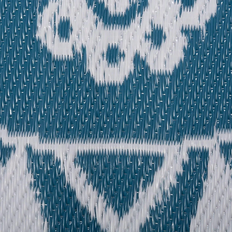 DII® Round Blue Floral Outdoor Rug, 5ft.