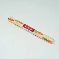 SINGER Carrot Print Ringspun Cotton Fabric Fat Quarter