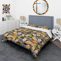 Designart 'Autumn leaves lace textured pattern' Mid-Century Duvet Cover Set