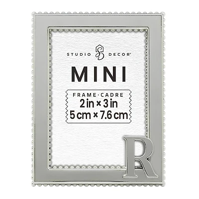 Mini Silver R Frame by Studio Décor®