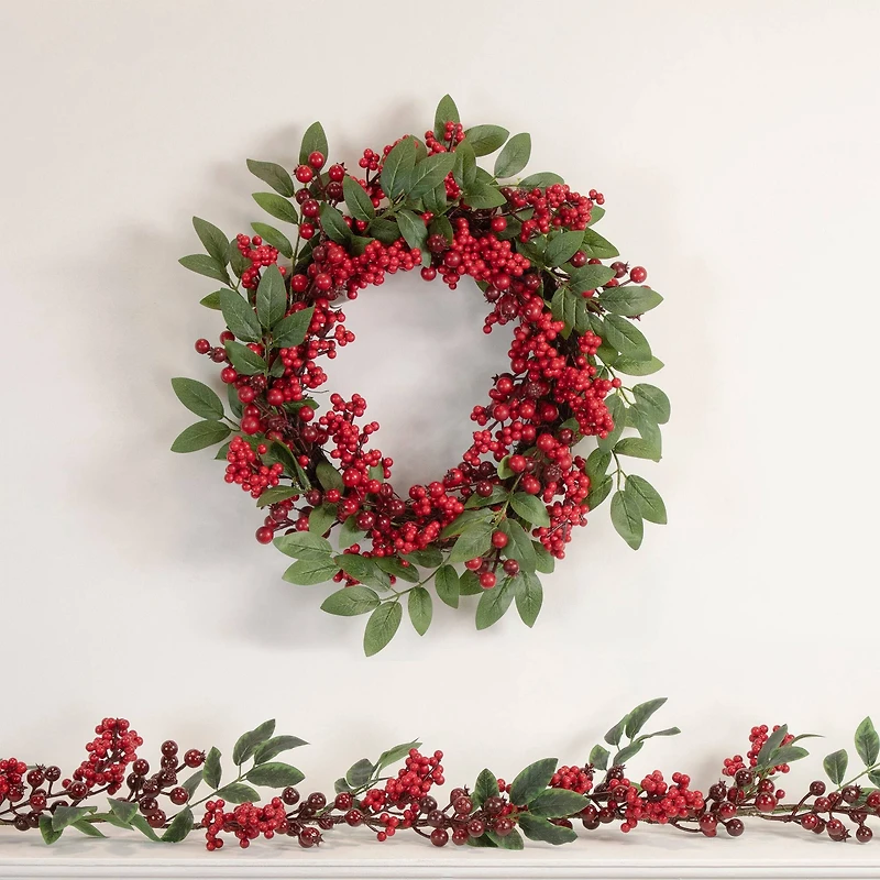 5ft. Christmas Leaves & Red Berries Artificial Garland