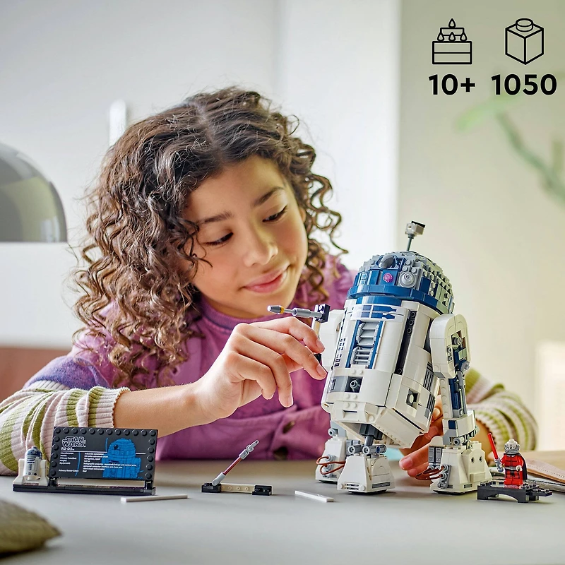 LEGO® Star Wars™ R2-D2™ Set 75379