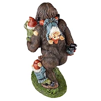 Design Toscano 16" Schlepping the Garden Gnomes Bigfoot Statue