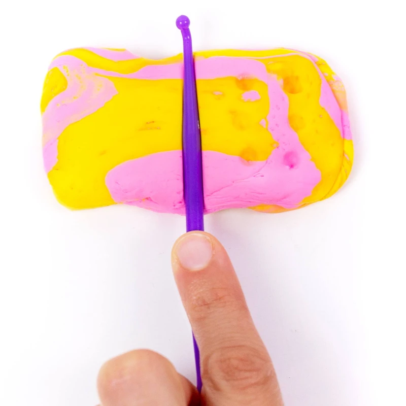 Mixy Squish™ Sculpting Studio