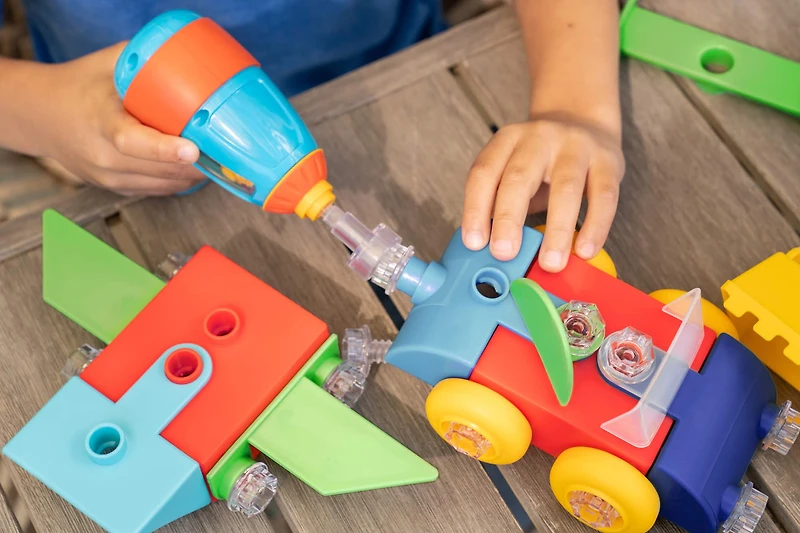 Educational Insights Design & Drill Build-It Bucket