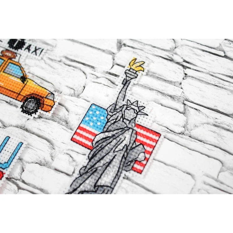 MP Studia America Plastic Canvas Counted Cross Stitch Kit