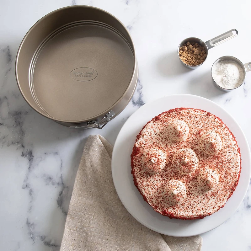 Kitchen Details Pro Series 9.5" Round Spring Form Pan