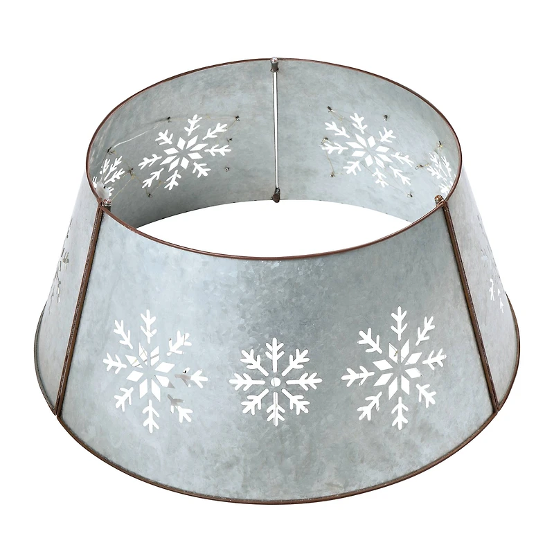 Glitzhome® Silver 26" LED Snowflake Cutout Metal Tree Collar