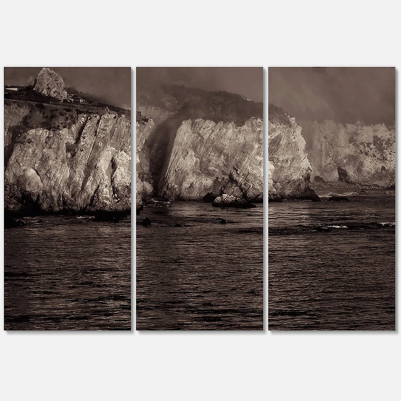 Designart - Gold Cliffs In The Fog