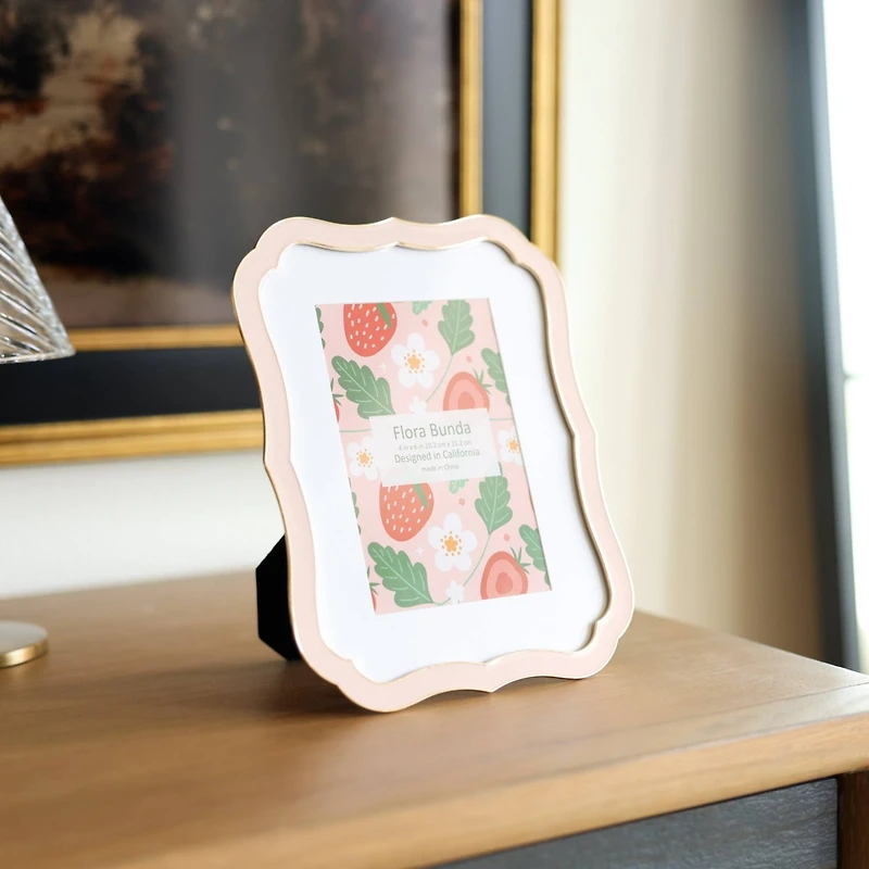 Flora Bunda Gallery 4" x 6" Vintage Rectangle Edge Zinc Alloy Picture Frame